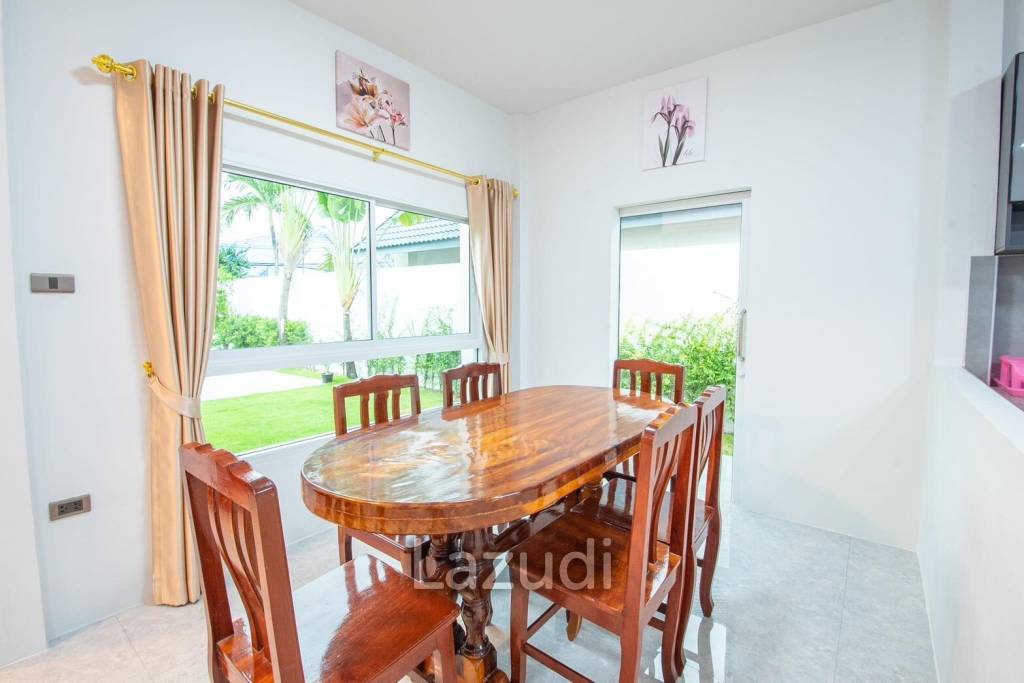 3  Beds 3 Baths 150 SQ.M Natheekarn Park View