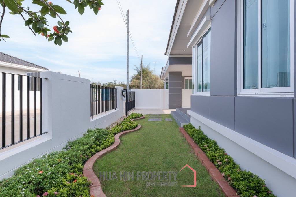 2 Beds 2 Baths 87.6 SQ.M La Vallee Village Town 2