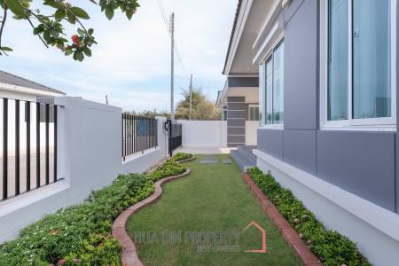 2 Beds 2 Baths 87.6 SQ.M La Vallee Village Town 2