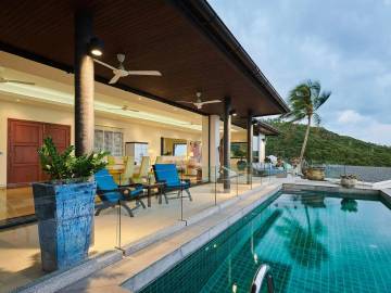 4 Bedroom 280 SQ.M Pool Villa at Samui