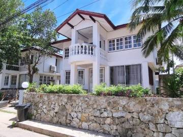 4 Bedrooms 4 Bathrooms 160 SQ.M House in Jomtien
