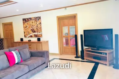 Luxurious 5 Bedroom Hillside Pool Villa