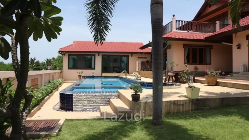Luxurious 5 Bedroom Hillside Pool Villa