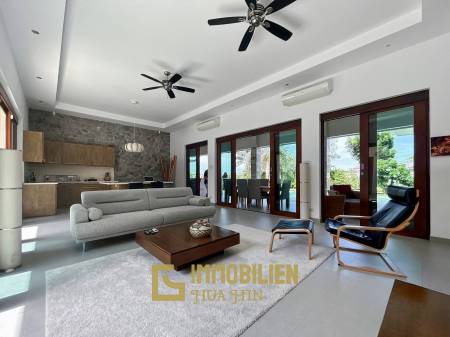 Hana Village 3 : 3 Bedroom Pool Villa