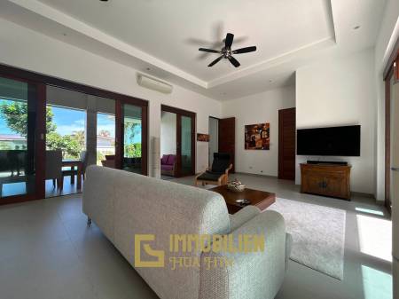 Hana Village 3 : 3 Bedroom Pool Villa