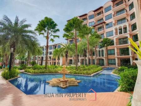 Q Seaside Hua Hin: Sea View Beachfront Condo