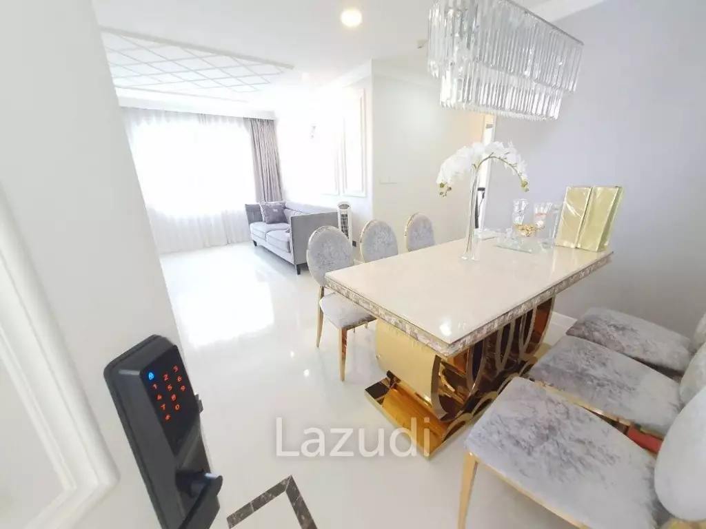 2 Bedroom 2 Bathroom 68 SQ.M Condo One Ladprao18