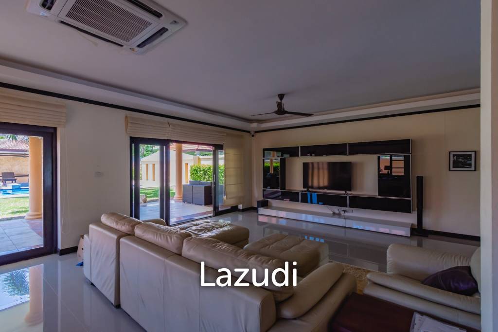 800 Sqm 3 Bed 3 Bath Villa For Sale