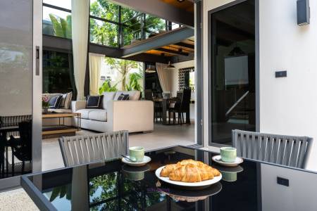 3 Bed 3 Bath 316 SQ.M Riverhouse Phuket