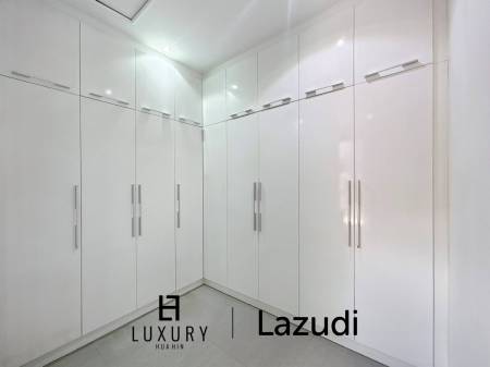 1,302 metro cuadrado 3 ` 3 Baño Villa de Venta