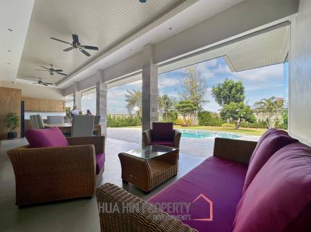 Hanna Village 3 : 3 Bedroom Pool Villa