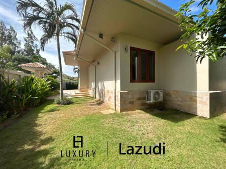 1,302 metro cuadrado 3 ` 3 Baño Villa de Venta