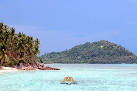 Incredible Beachfront Villa + Resort in Surreal Location