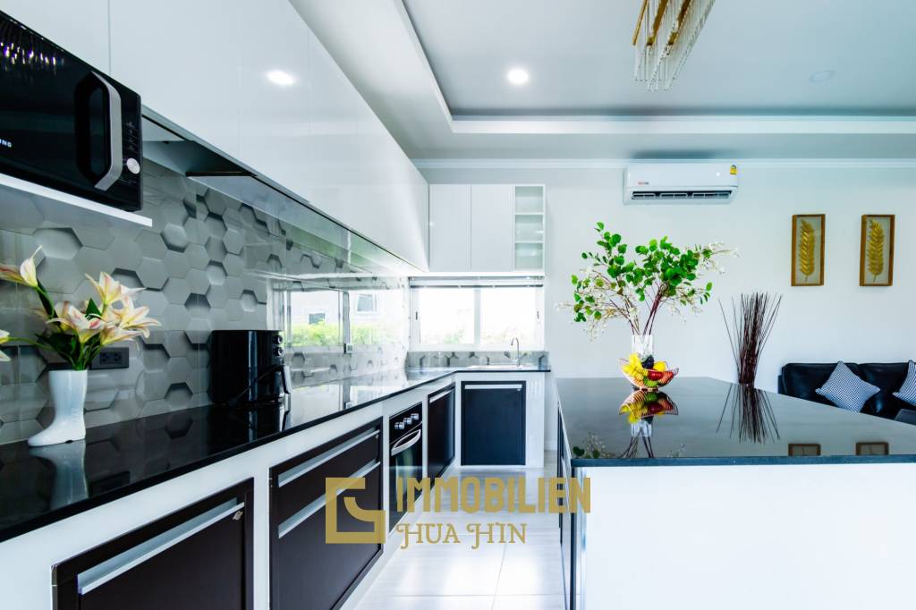 3 Bed 2 Bath 178.7 SQ.M CoCo Hua Hin 88 Luxury Home