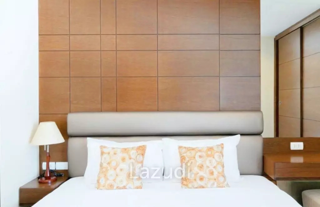 1 Bedroom 1 Bathroom 48 SQ.M Silom Forest
