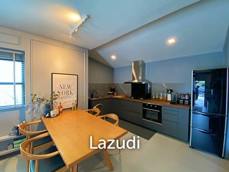 Renovated 3 Bed Townhouse For Sale in Lavallee Town 3