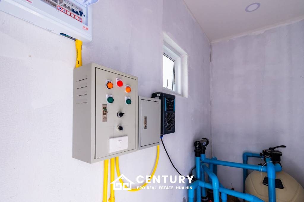 523 ตร.ม 4 เตียง 4 อาบน้ำ วิลล่า For ขาย