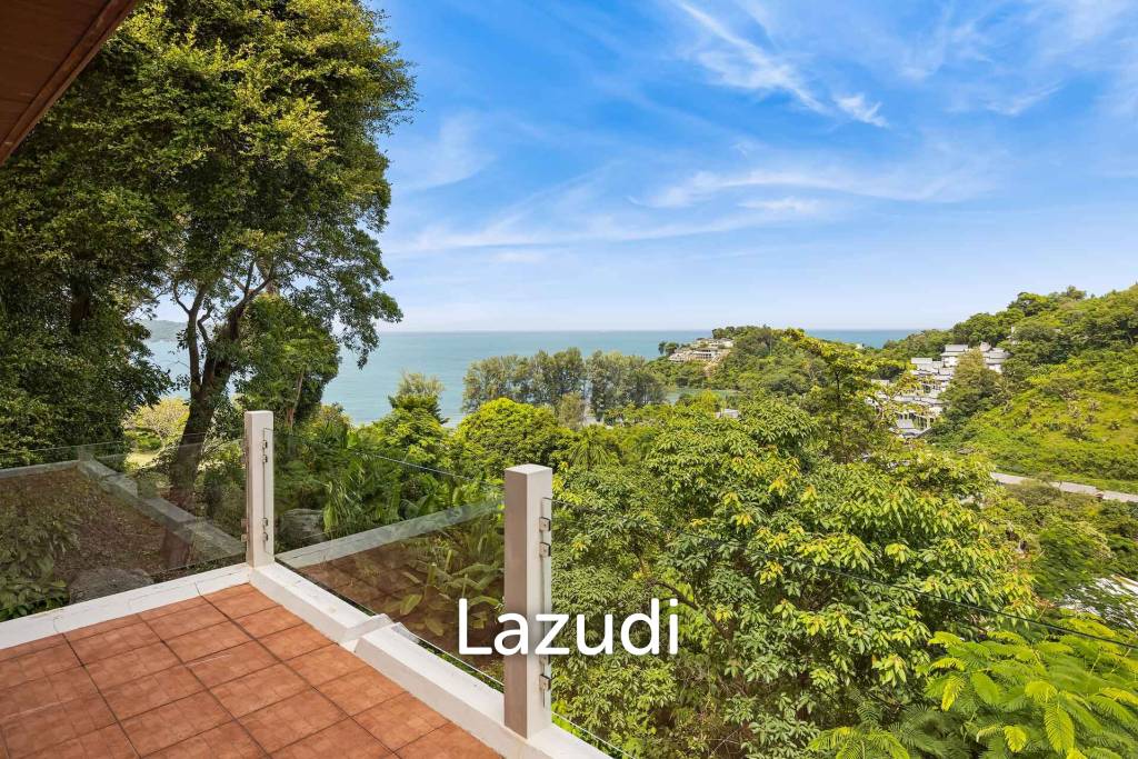 2,400 SQ.M Seaview Estate With 3 Villas