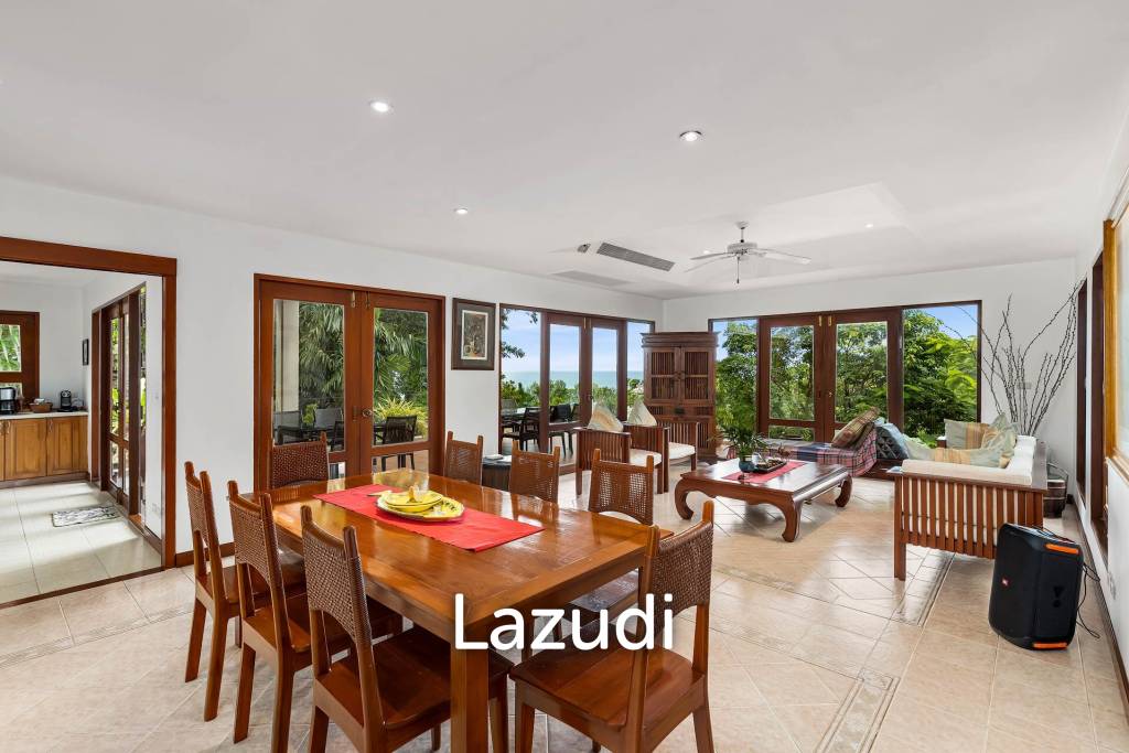 2,400 SQ.M Seaview Estate With 3 Villas