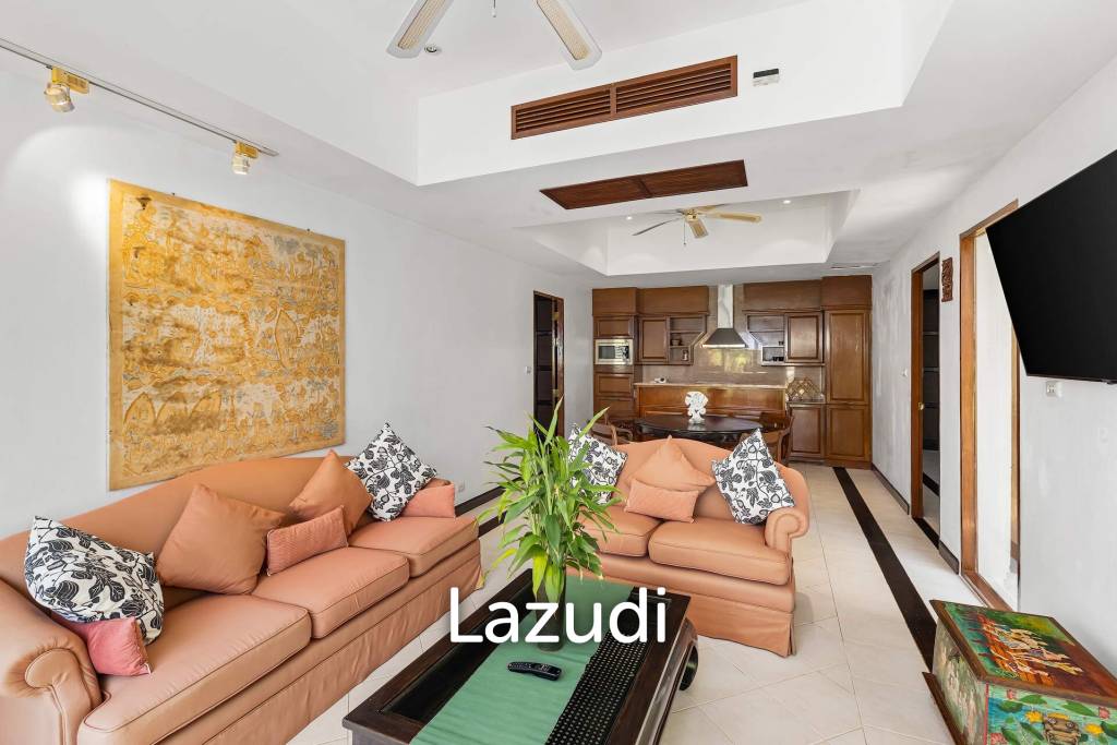 2,400 SQ.M Seaview Estate With 3 Villas