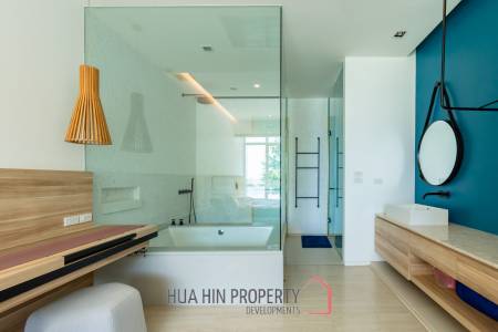 WAN VAYLA CONDO : 3 bed beachfront sea view