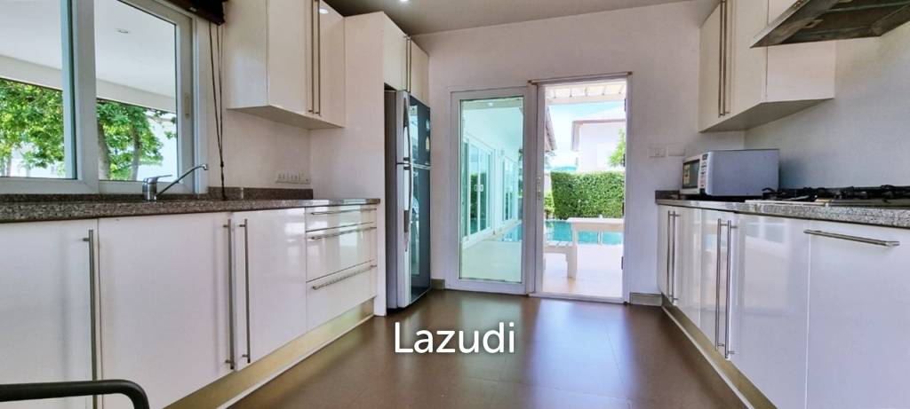 3 Beds 3 Baths 245 SQ.M. Seabreeze Villa Pattaya