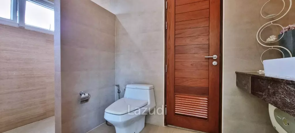 3 Beds 3 Baths 245 SQ.M. Seabreeze Villa Pattaya