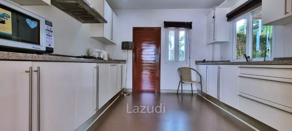 3 Beds 3 Baths 245 SQ.M. Seabreeze Villa Pattaya