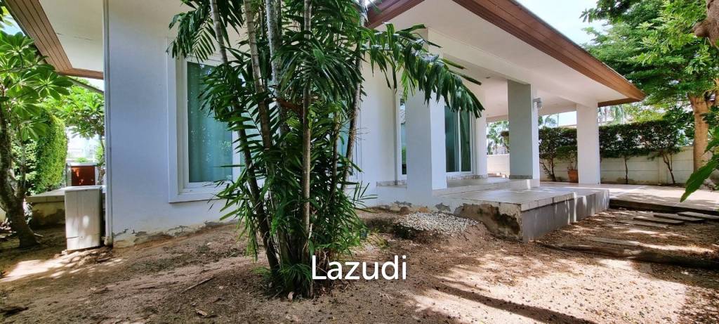 3 Beds 3 Baths 245 SQ.M. Seabreeze Villa Pattaya