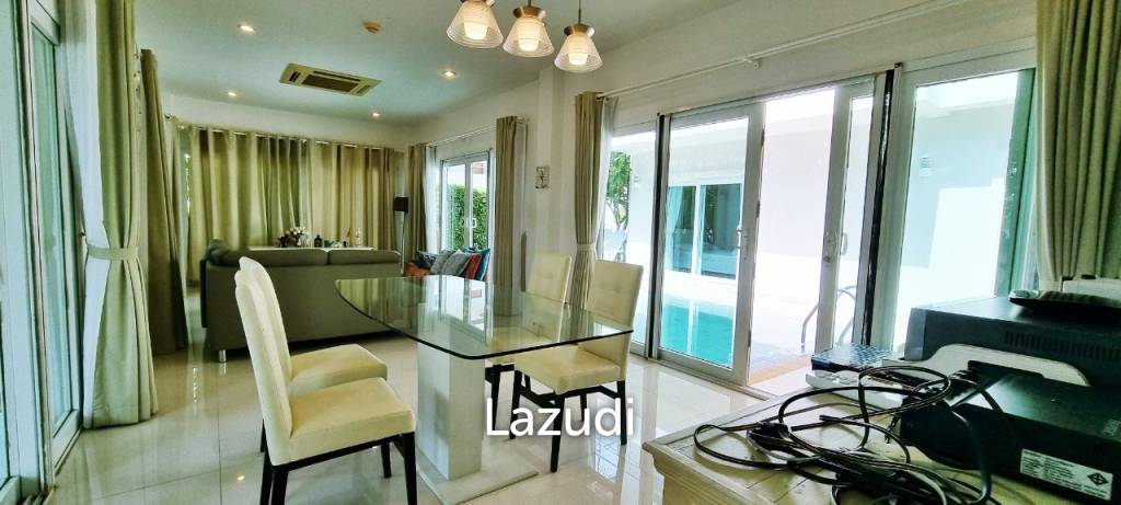 3 Beds 3 Baths 245 SQ.M. Seabreeze Villa Pattaya