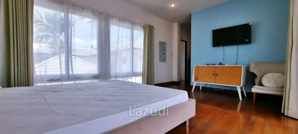 3 Beds 3 Baths 245 SQ.M. Seabreeze Villa Pattaya
