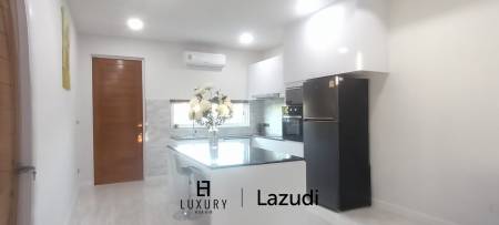 262 metro cuadrado 2 ` 2 Baño Villa de Venta