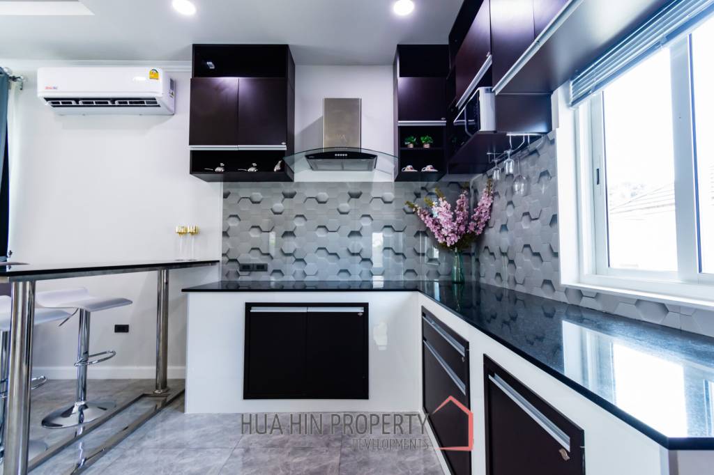 3 Bed 3 Bath 263 SQ.M CoCo Hua Hin 88 Luxury Home