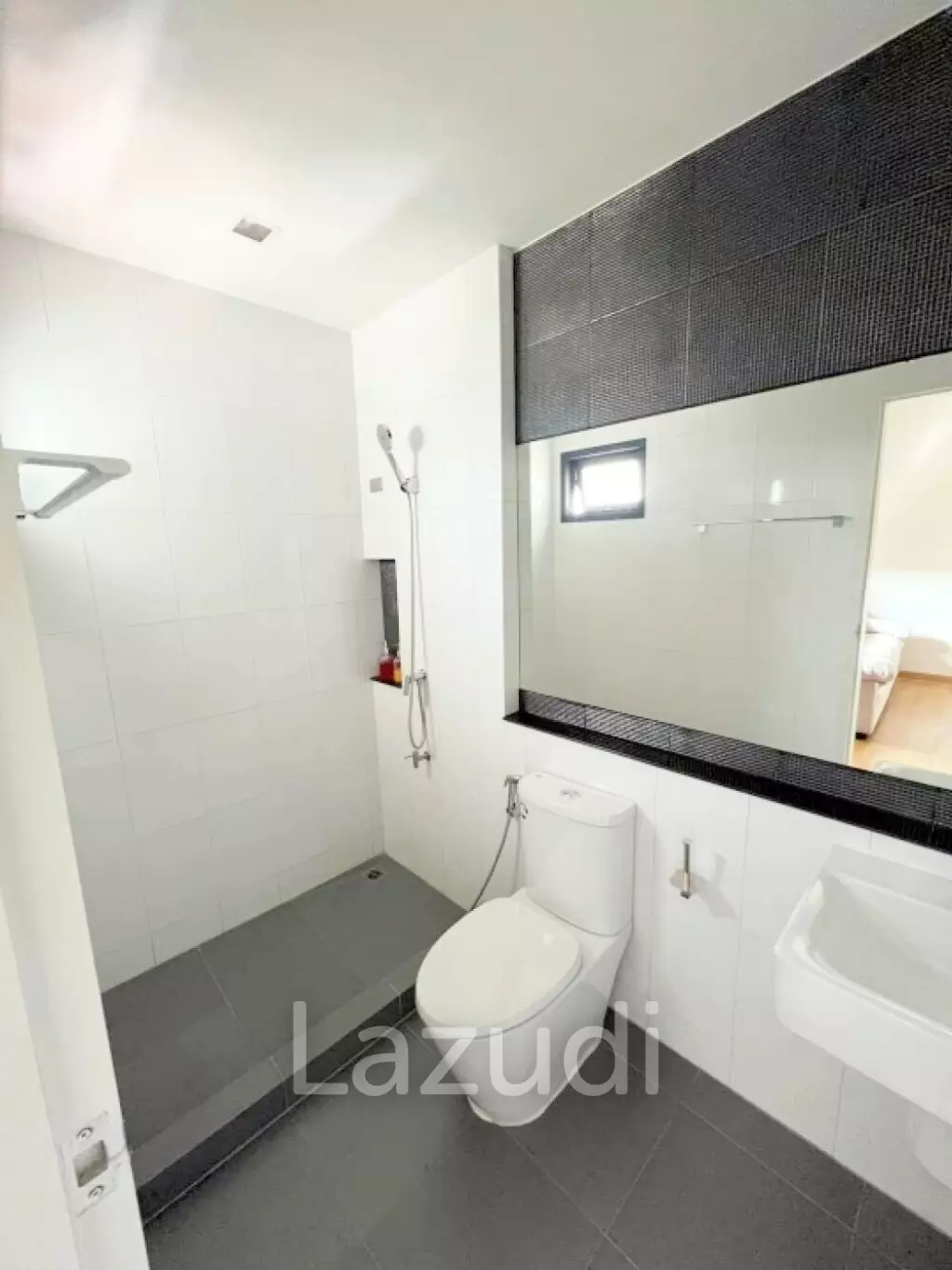 4 Bed 4 Bath 168 SQ.M Eigen Premium Townhome