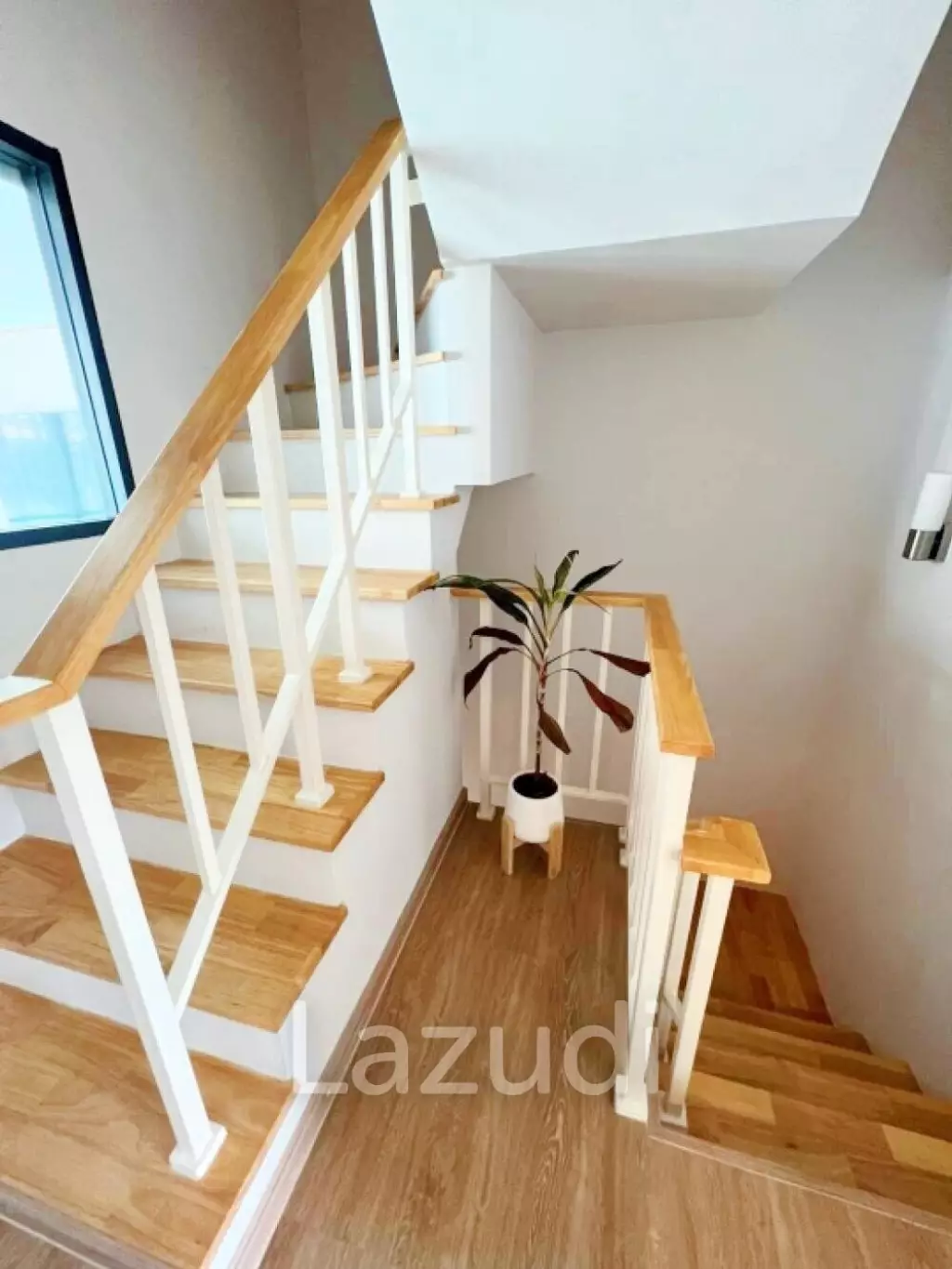4 Bed 4 Bath 168 SQ.M Eigen Premium Townhome