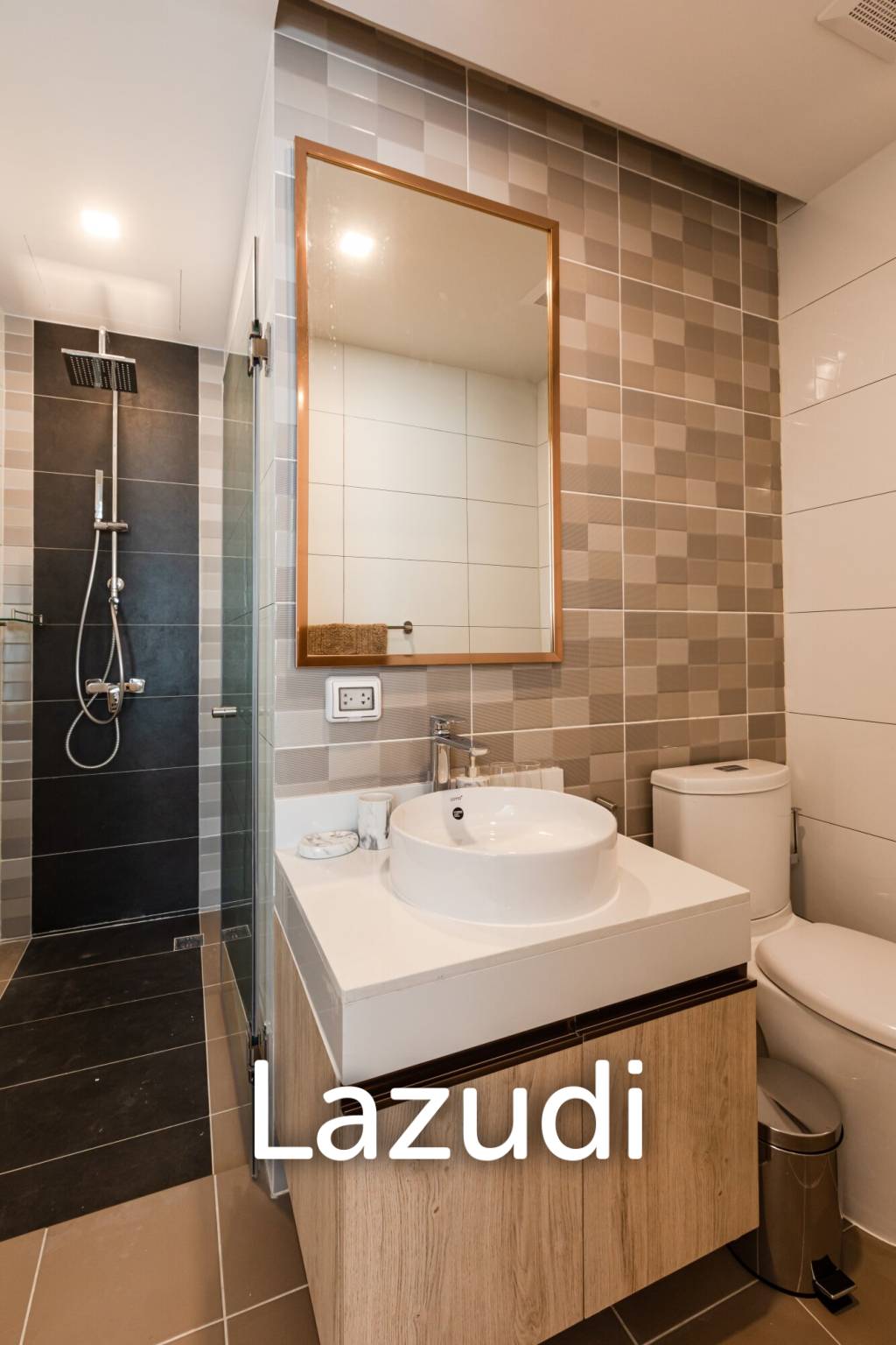 1 Bed 1 Bath 37.37 SQ.M The Proud Condominium