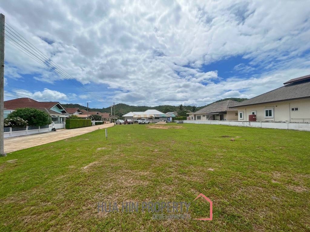 Land Plot at Wararom Village Kho Tao For Sale