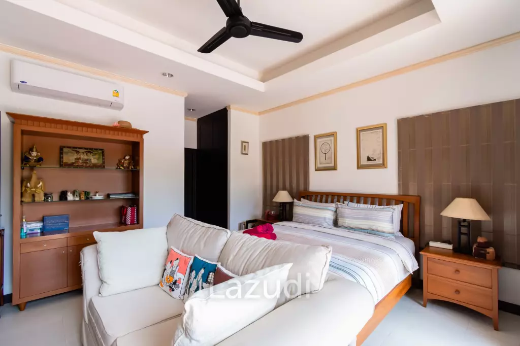 BUSABA  :  Superb 3 Bed Pool Villa near town