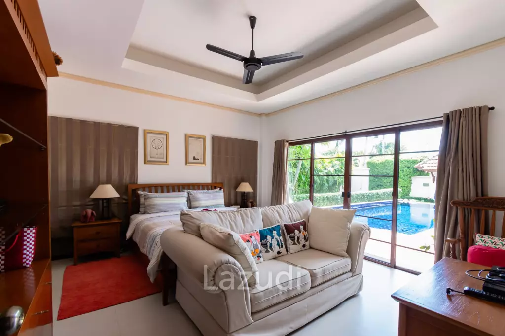 BUSABA  :  Superb 3 Bed Pool Villa near town