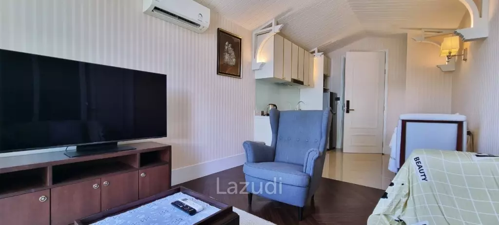 1 Bed 1 Bath 42 SQ.M Grand Florida Beachfront