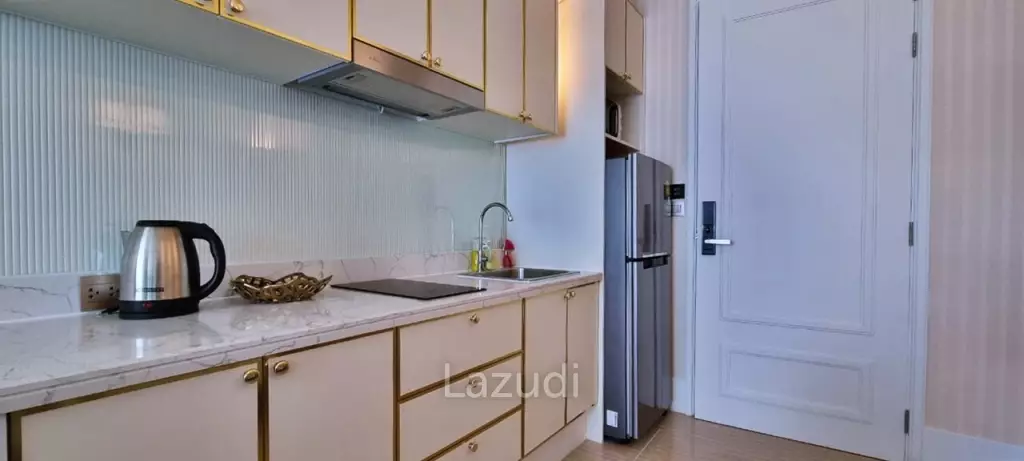 1 Bed 1 Bath 42 SQ.M Grand Florida Beachfront
