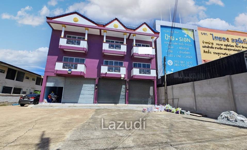 Commercial Building for Rent on Sukhumvit Road, North Pattaya.