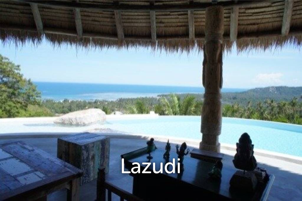 Balinese Bliss: Seaside Mountain Villa with a View