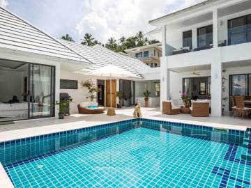 MANSION WITH MASTER CLASS IN MAENAM