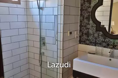 1 Bed 1 Bath 42 SQ.M Venetian Signature Condo