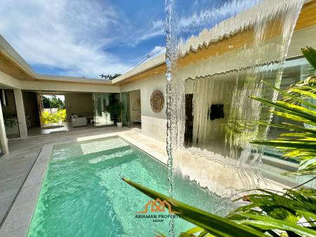 Ready-to-Move-in Bali Style Villa Near Mae Nam Beach