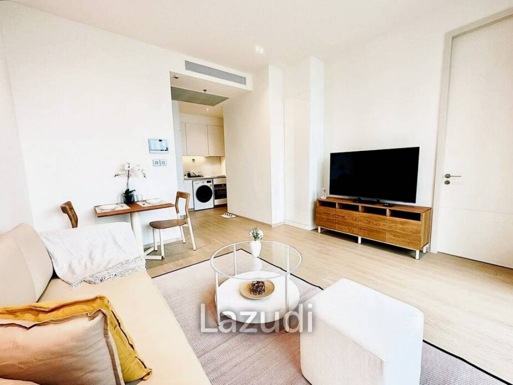 1 Bed 1 Bath 48 SQ.M The Strand Thonglo