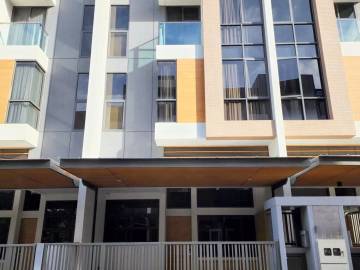 4 Bed 5 Bath 310 SQ.M Baan 365 Rama 3