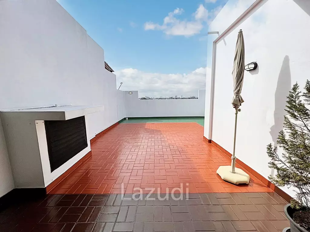 4 Bed 6 Bath 400 SQ.M Baan Green Town