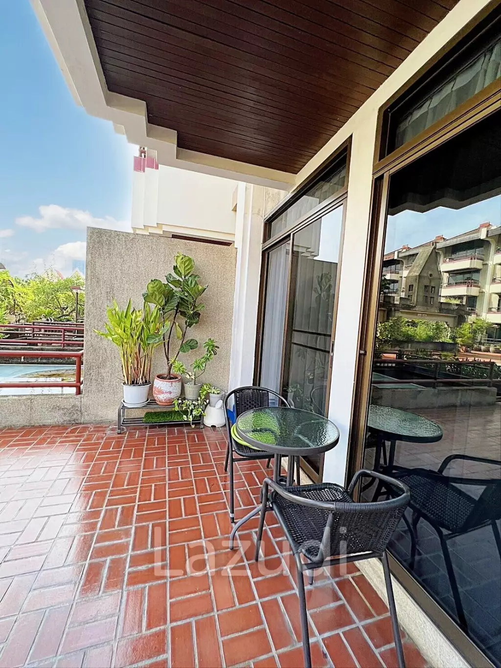 4 Bed 6 Bath 400 SQ.M Baan Green Town